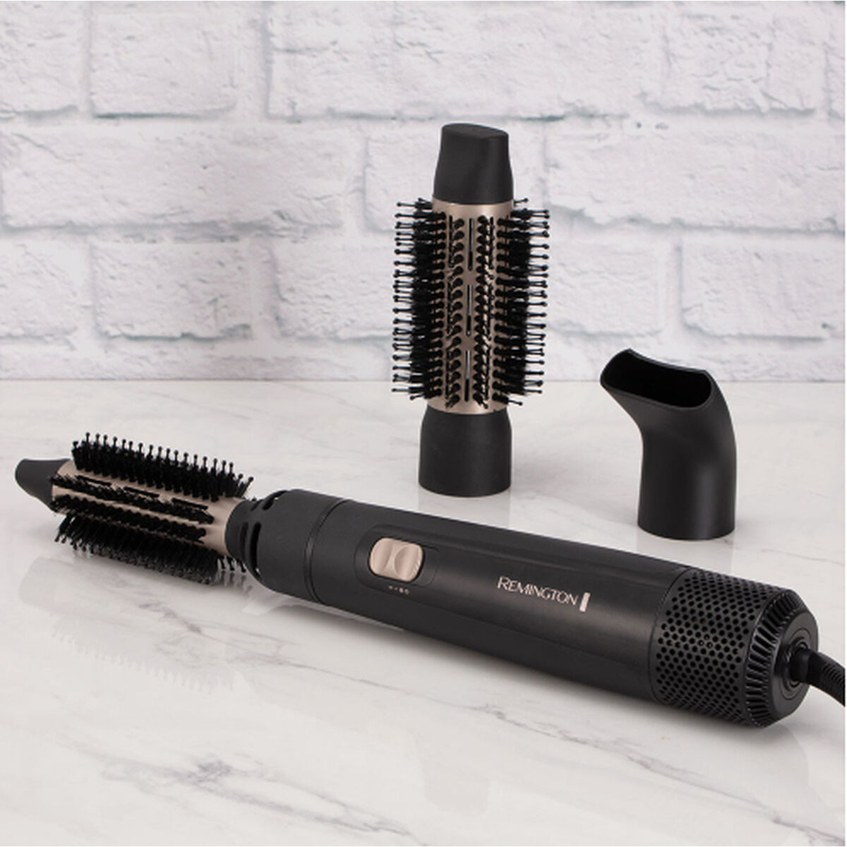 Muotoiluharja Remington 800 W